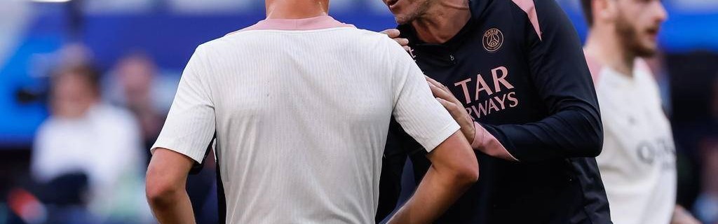 5-0！巴黎欧冠问鼎，恩里克“脱”颖而出！与柔道巨兽熊抱，致敬国米，燃爆慕尼黑！