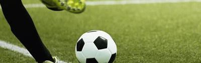 拜仁4-2-3-1体系运转流畅，凯恩成前场自由人激活德甲霸主新活力