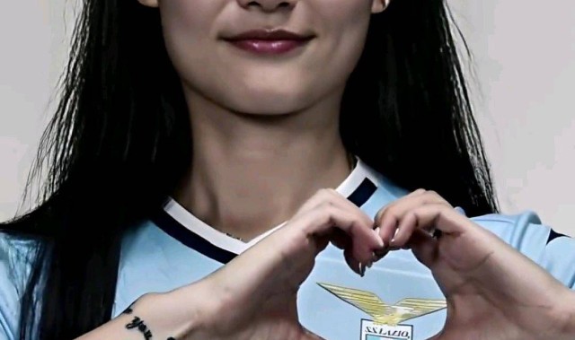 踢过西甲法甲意甲，杨莉娜结束留洋，回归上海女足